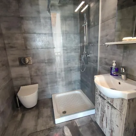 빌라 Pounta Family *